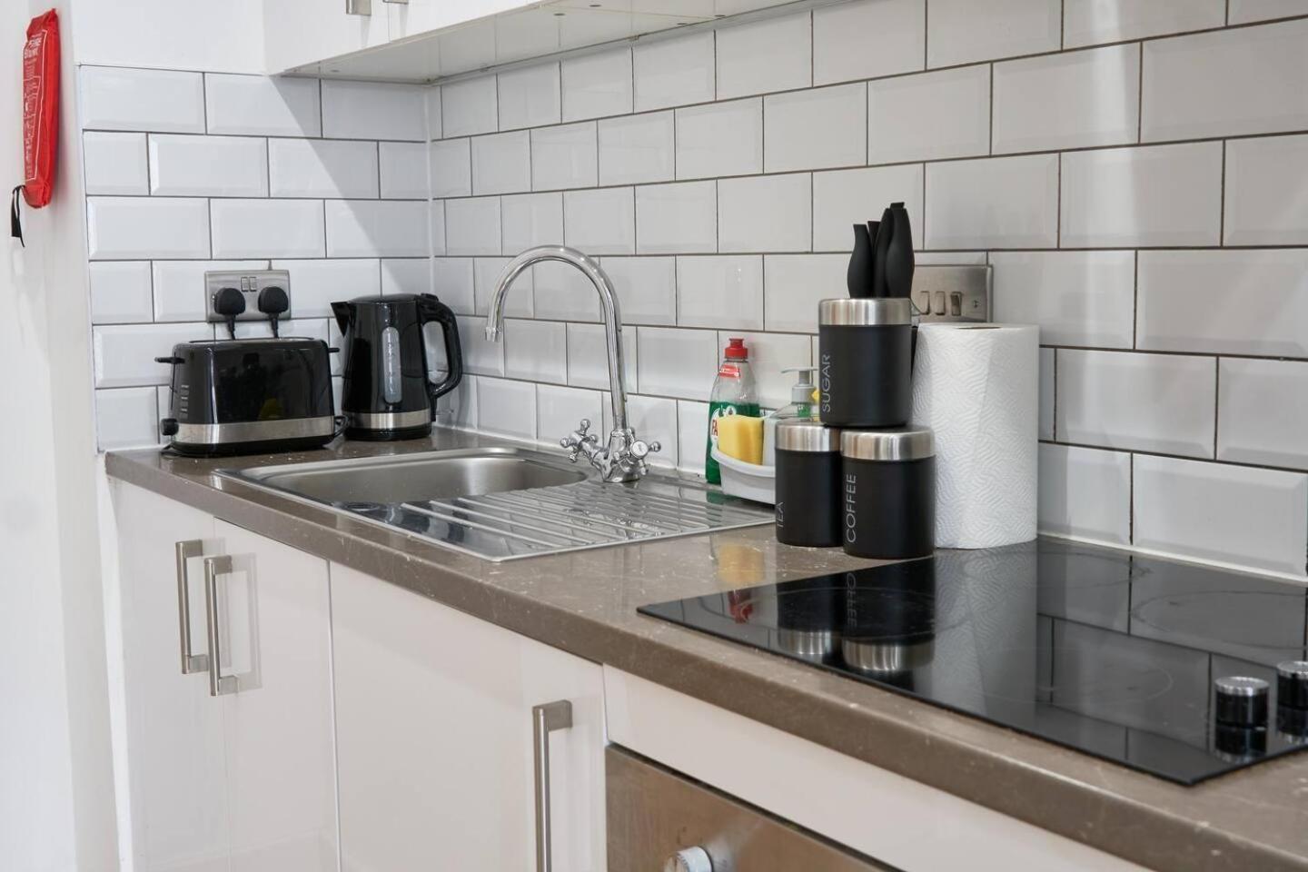 Modern Central Apartment - City Centre - Fast Wifi - Near Utilitia Arena & Icc Birmingham Exterior photo